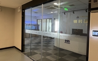 宏程国际大厦出租-596m²-精装修